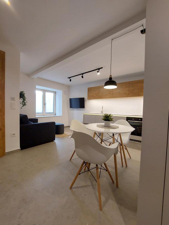Casa Gray Apartment โคเปร์ ภายนอก รูปภาพ
