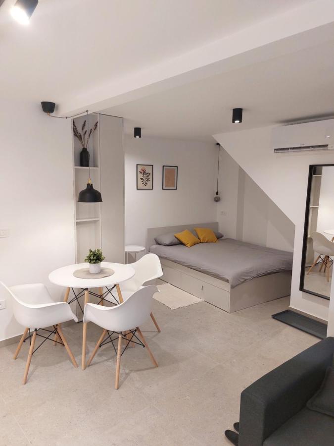 Casa Gray Apartment โคเปร์ ภายนอก รูปภาพ